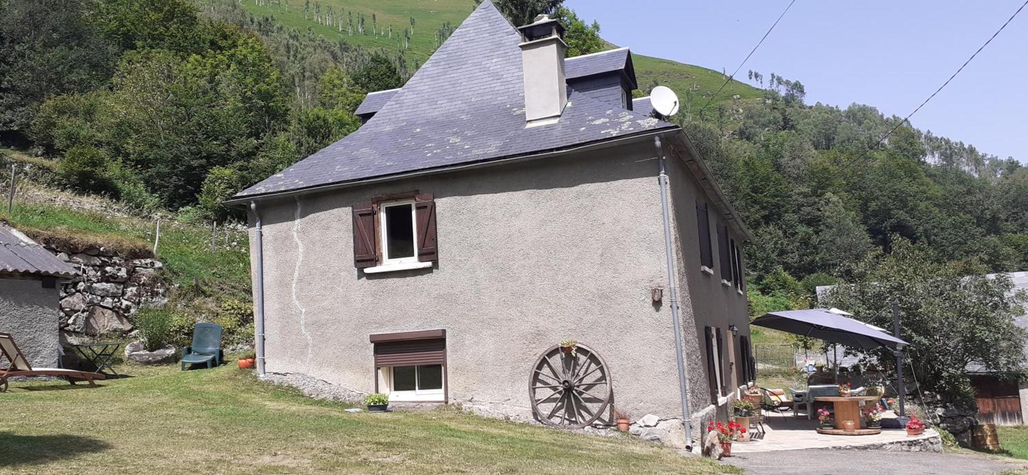 Appartement Habas Estaing Hautes Pyrenees Val D'Azun Esterno foto